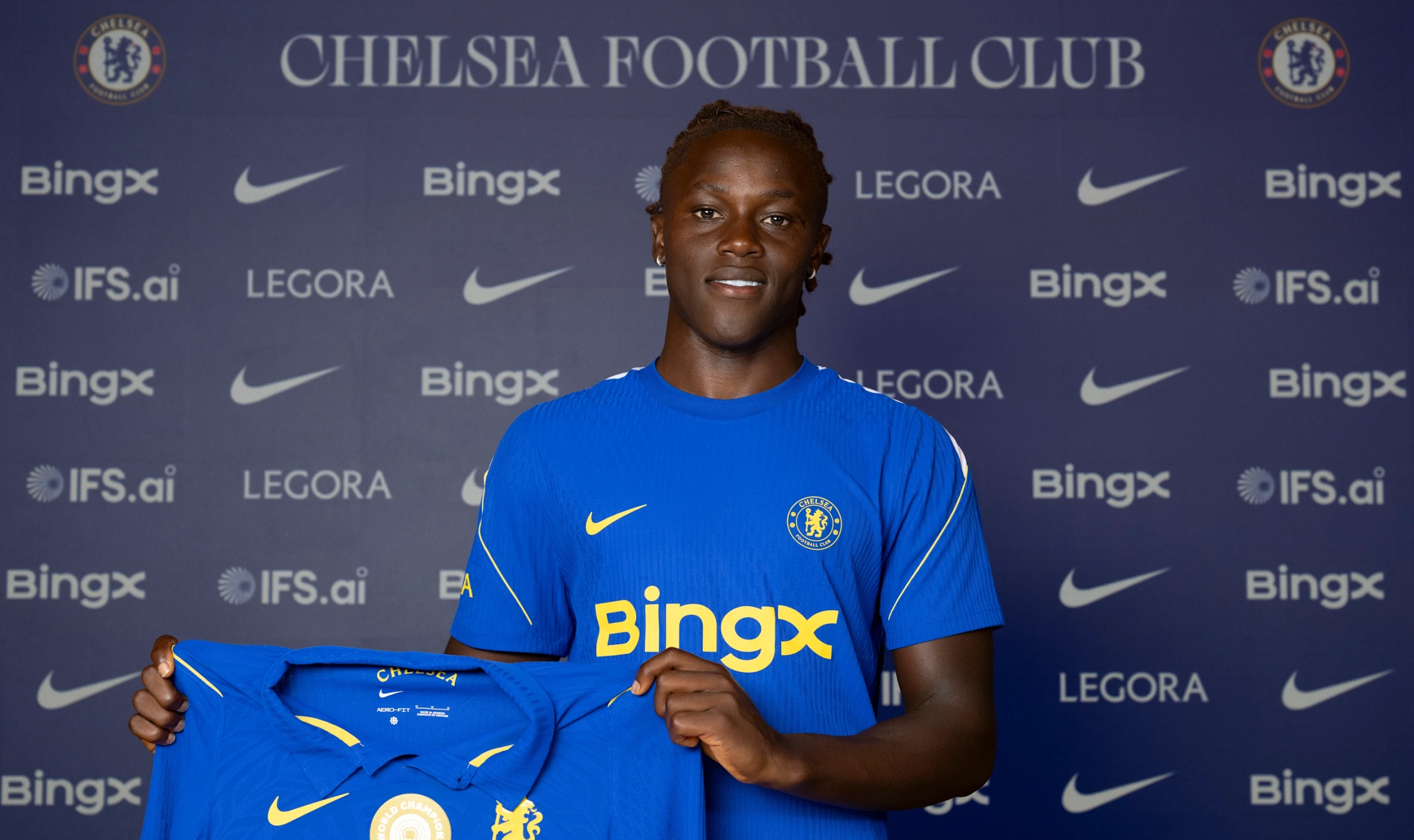 Emmanuel Emegha