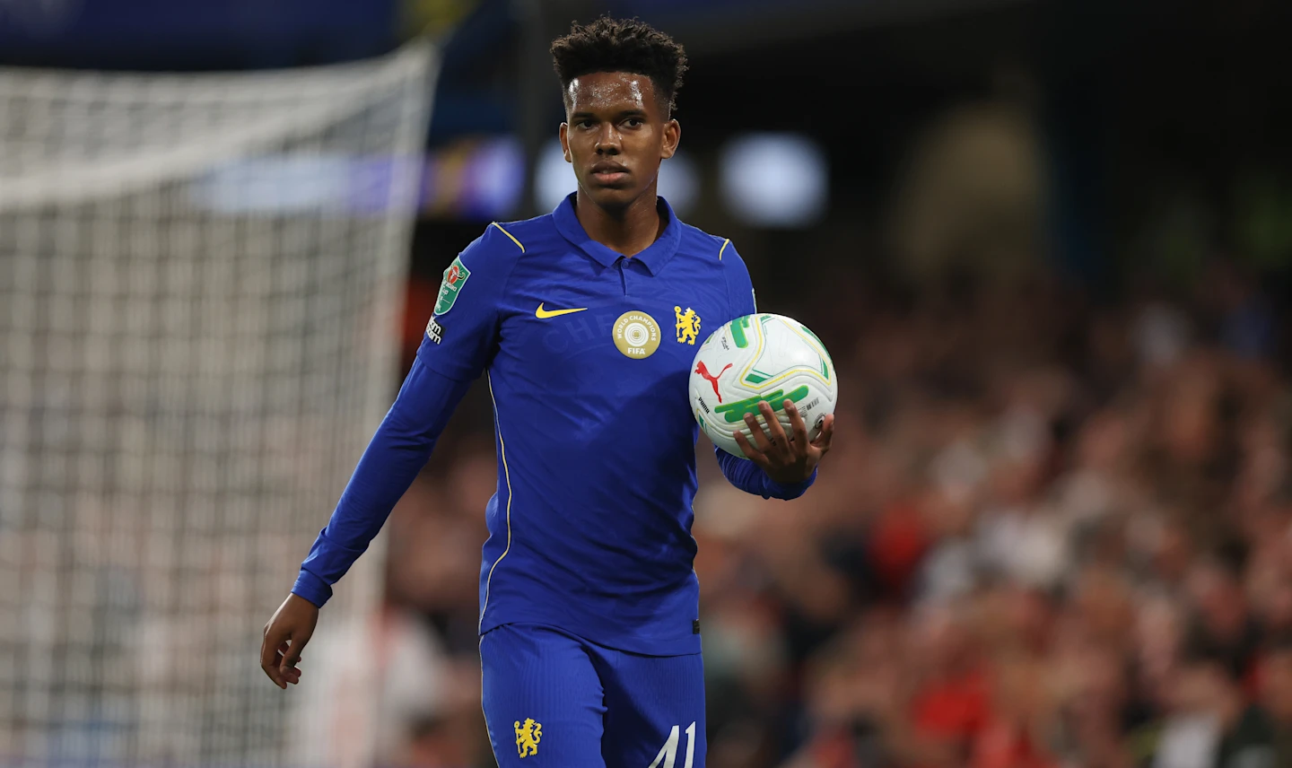Estêvão a 41-es mezben a Chelsea-ben